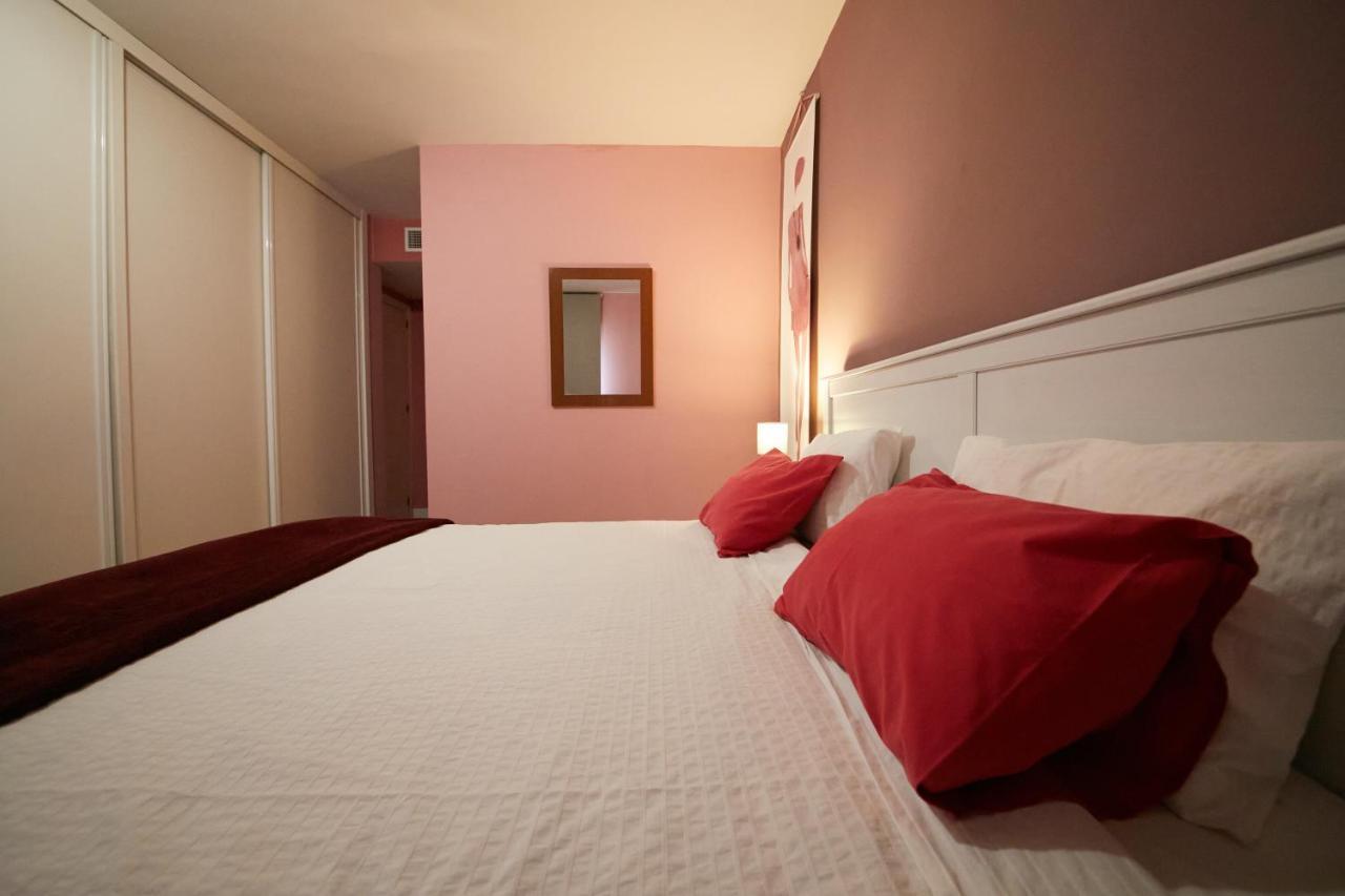 Apartamento Las Rozas Village Bagian luar foto