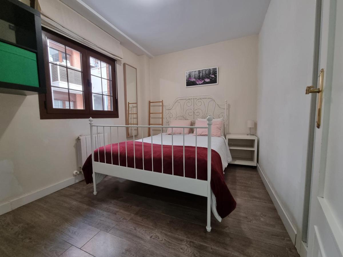 Apartamento Las Rozas Village Bagian luar foto
