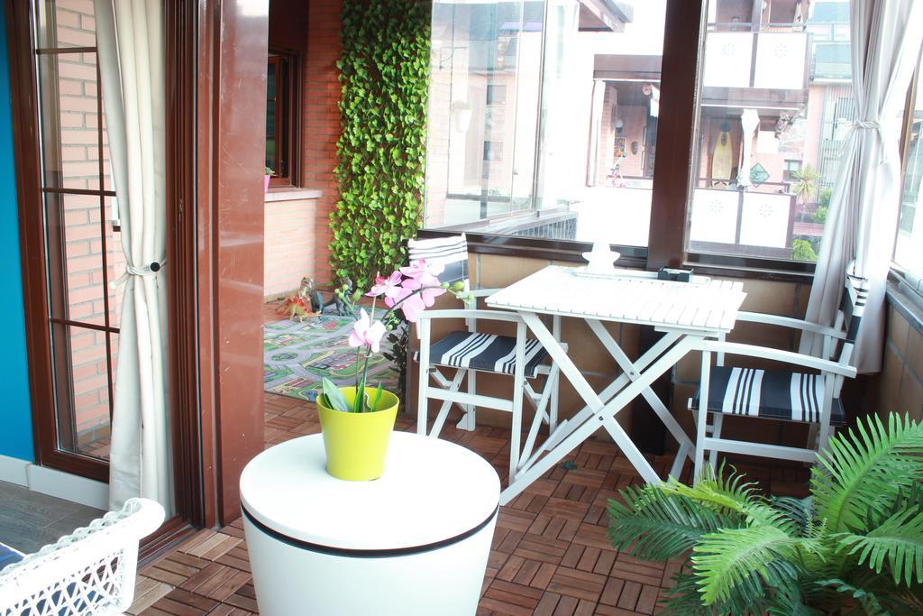 Apartamento Las Rozas Village Ruang foto